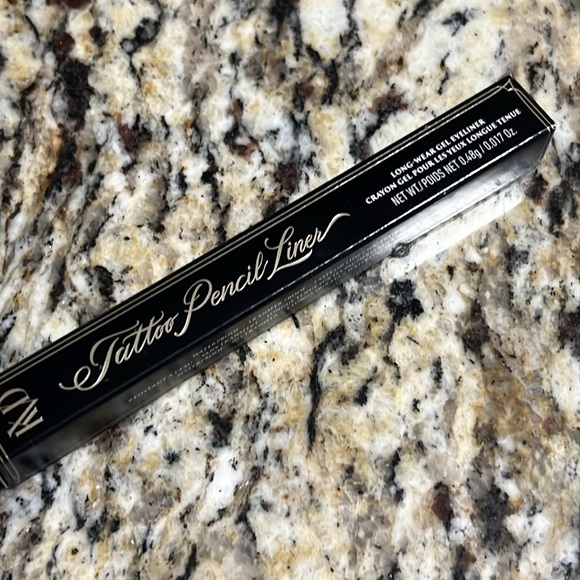 💕🌙KVD Radium Green Tattoo Pencil Liner - Picture 10 of 12